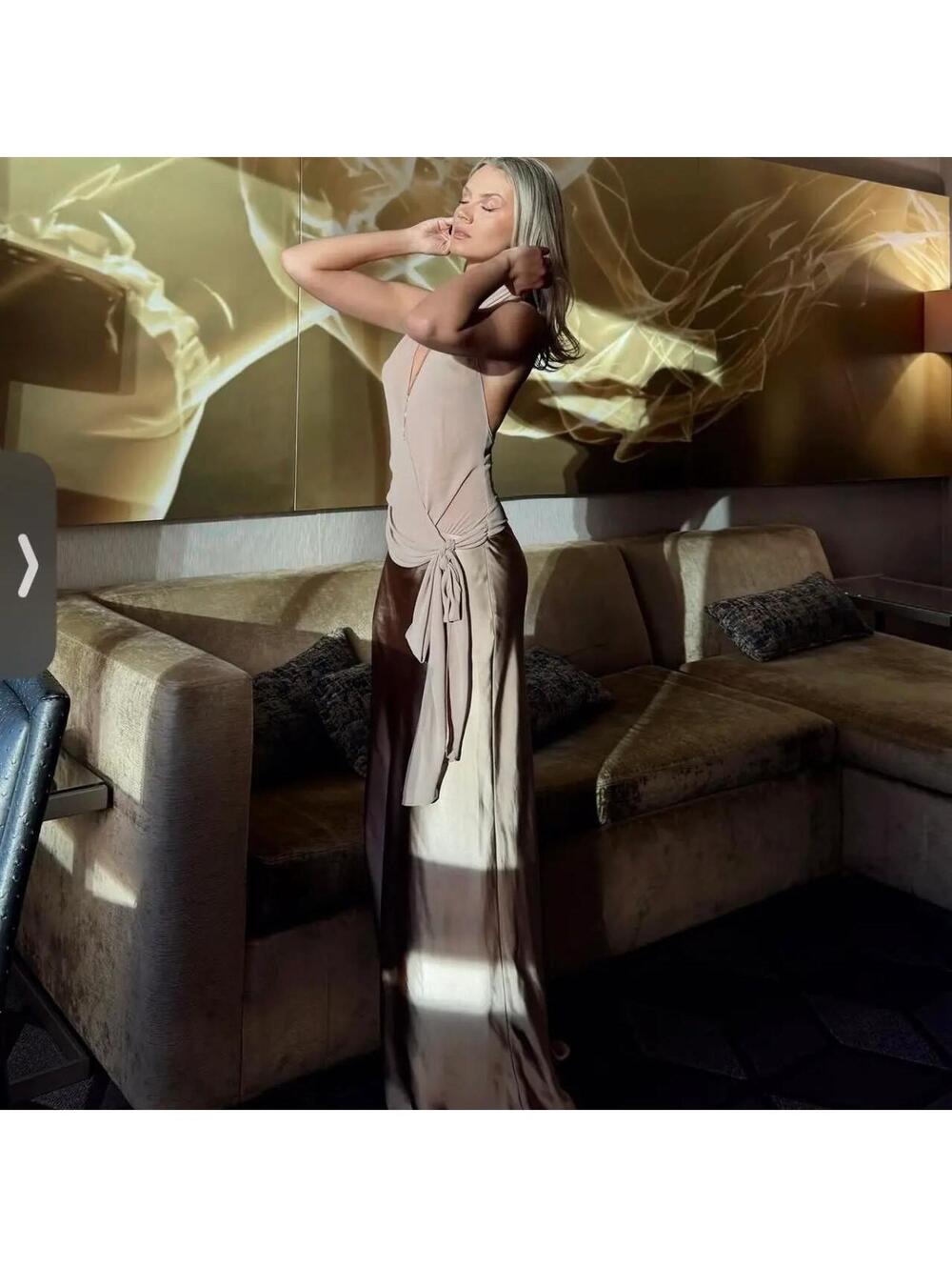 LPA Nyla Gown Size S